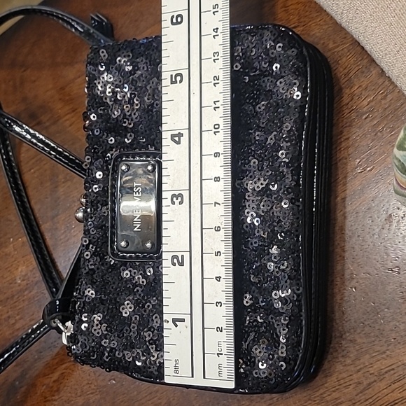 Sequin Crossbody Bag - Picture 11 of 12